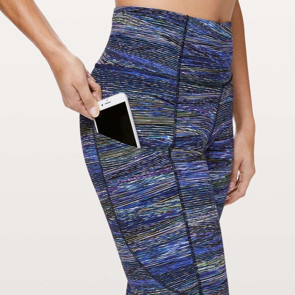 Fast and Free Crop II 19" Nulux Size 6